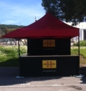 Carpa Fires color vermell Negre